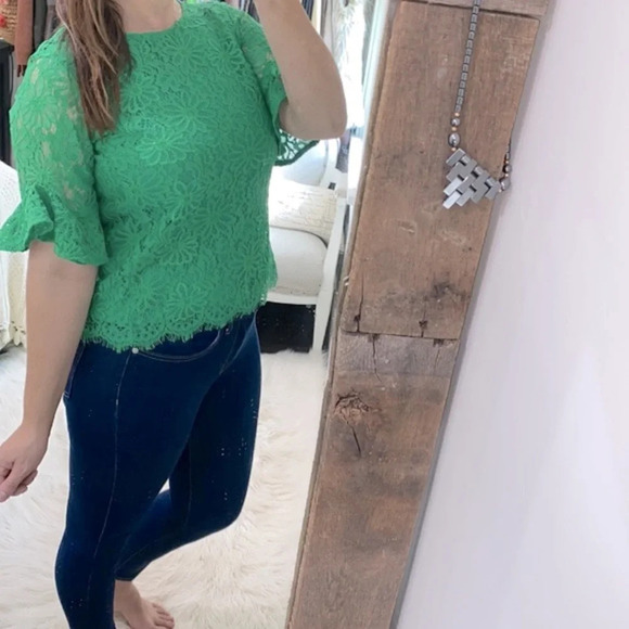 Nanette Lepore green lace top size xsmall - Picture 3 of 9